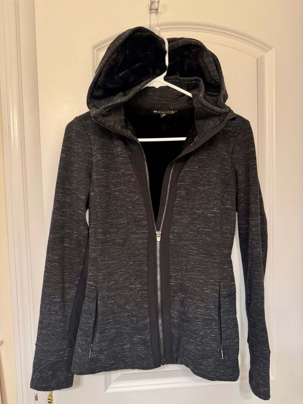 Athleta Luxe Victory Fur Hoodie Size XS Black Heather